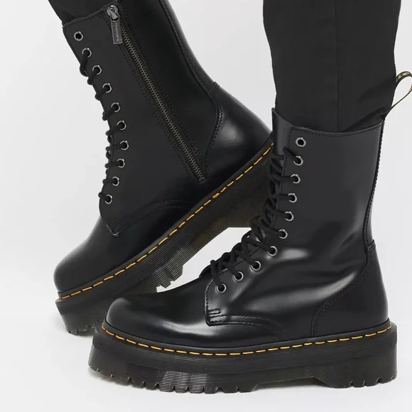 RARE DISCONTINUED BRAND NEW IN BOX Dr. Martens Jadon Hi 10 Eye Boot